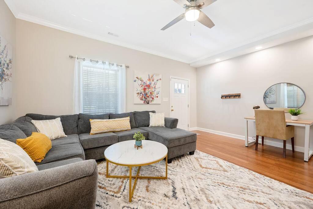* Lux Modern Retreat * Downtown * King Beds * Apartment Durham Exterior foto