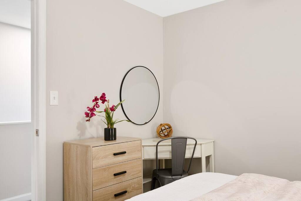 * Lux Modern Retreat * Downtown * King Beds * Apartment Durham Exterior foto